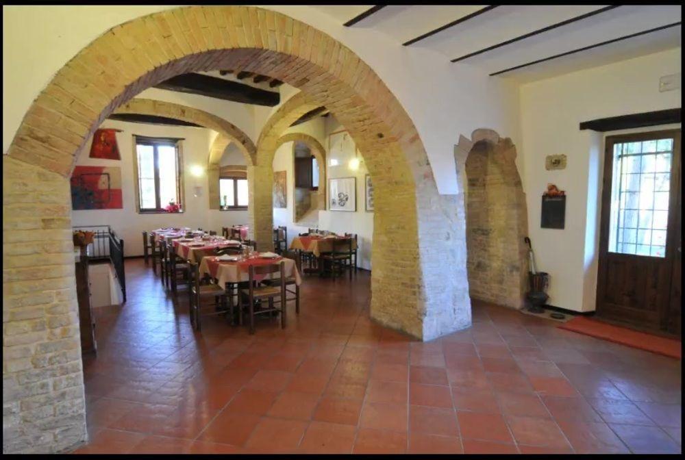 Agriturismo La Ginestrella Civitella D'Arna エクステリア 写真